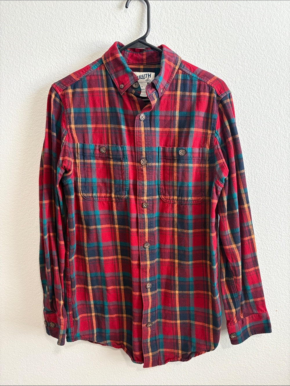 Duluth Trading Co Red Green Plaid Button-Down Shirt